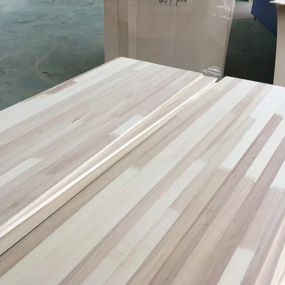 Factory price lightweight natural paulownia lumber for sale