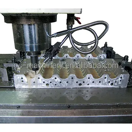extrusion blow mold for beverage bottle