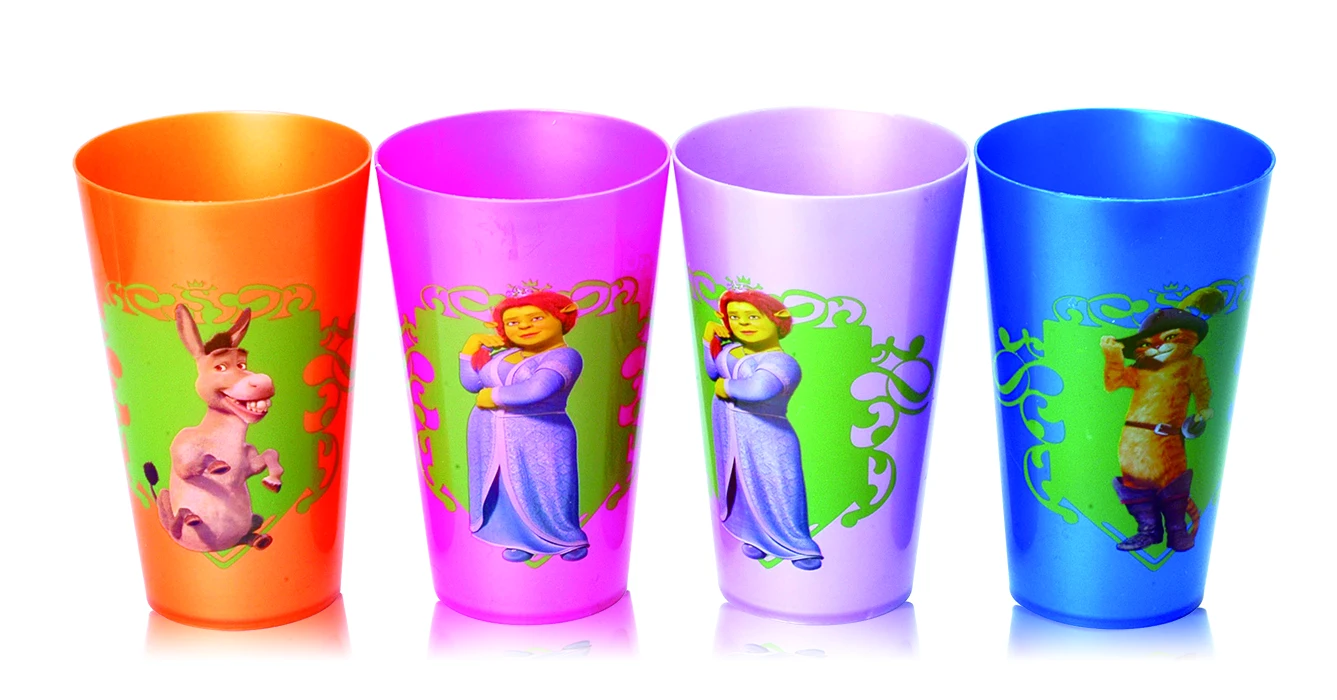 300ml Red Plastic Gift Cup Eco-Friendly Classic Design PP Cup Set Food Grade for Outdoor Drinkware Promotion