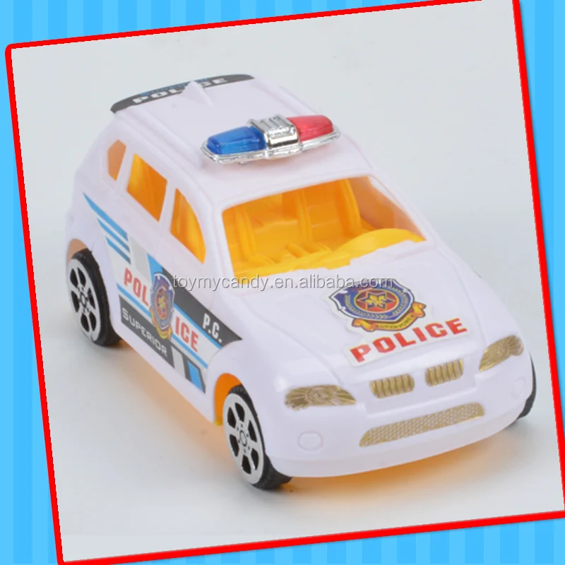 Popular plastic toy candy of small car toys with candy inside 2017 promotion toys for boy