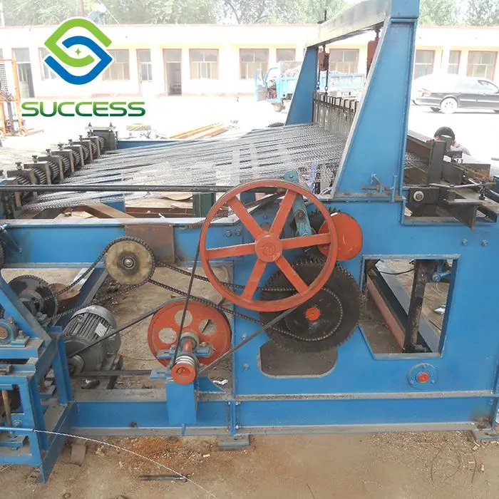 
Fully-Automatic Crimped Wire Mesh Machine China Manufacturer 