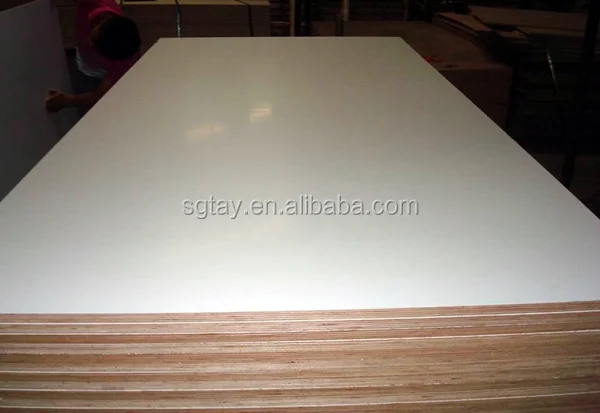 Lowest price 15-20mm melamine plywood board poplar core form Shandong factory