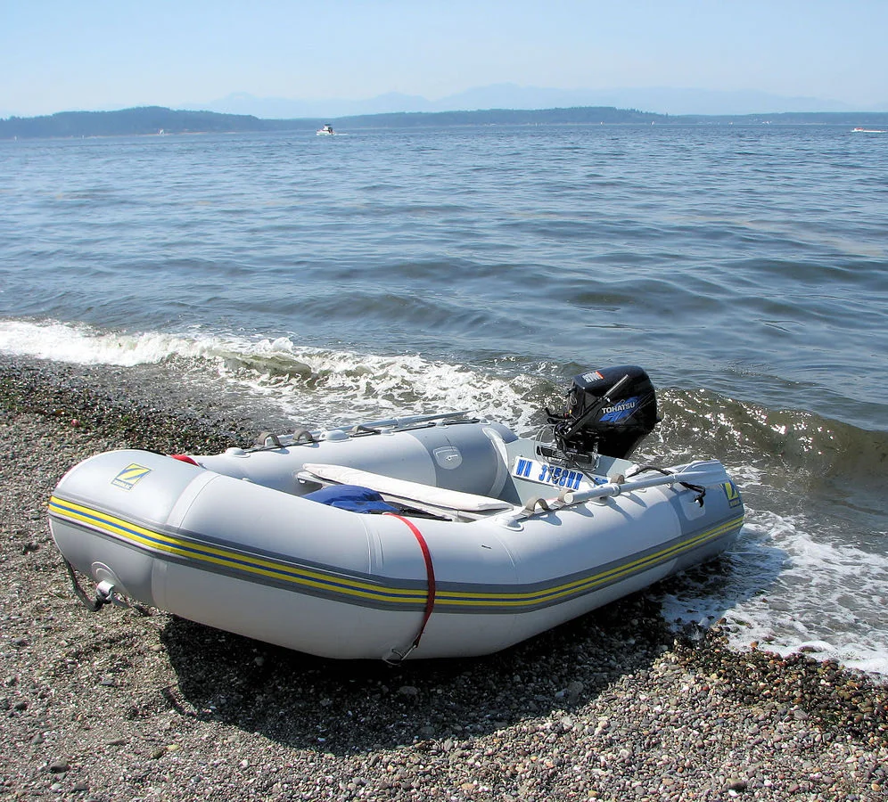 inflatable river canoe boat for fishing sports / inflatable aluminum floor fishing boat