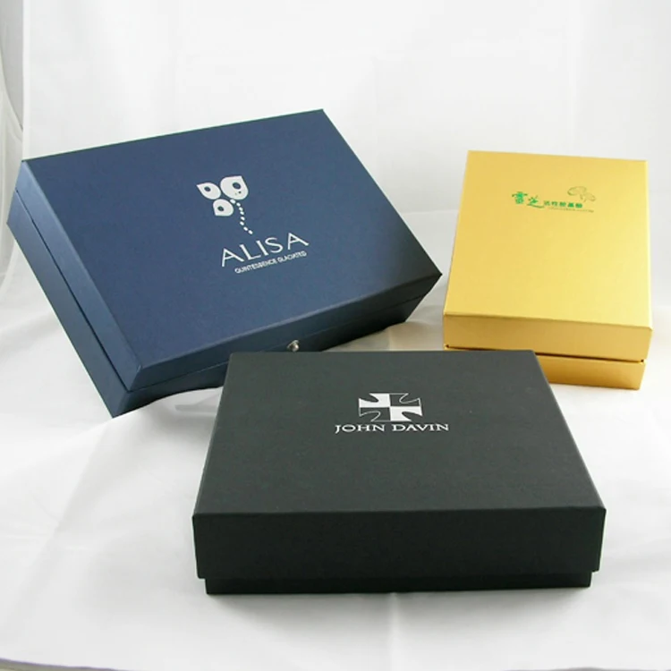 Черная картонная бумажная коробка с пользовательским логотипом