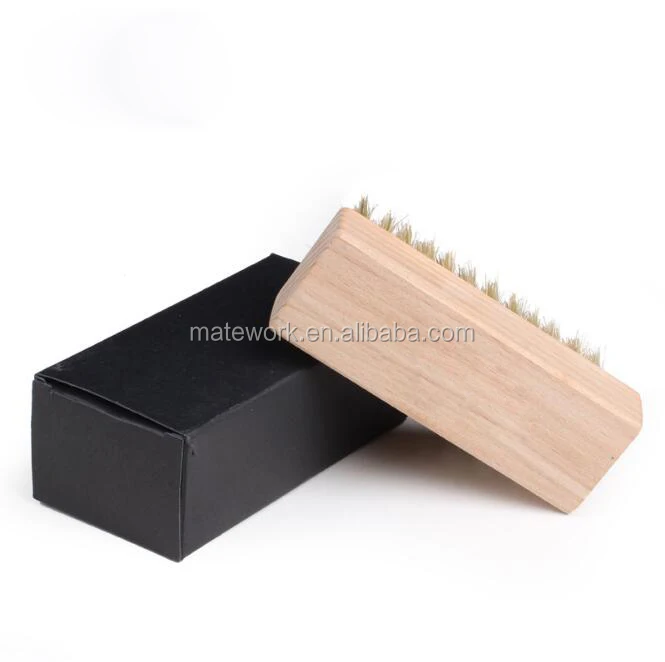 
Wooden handle shoe brush with box package 