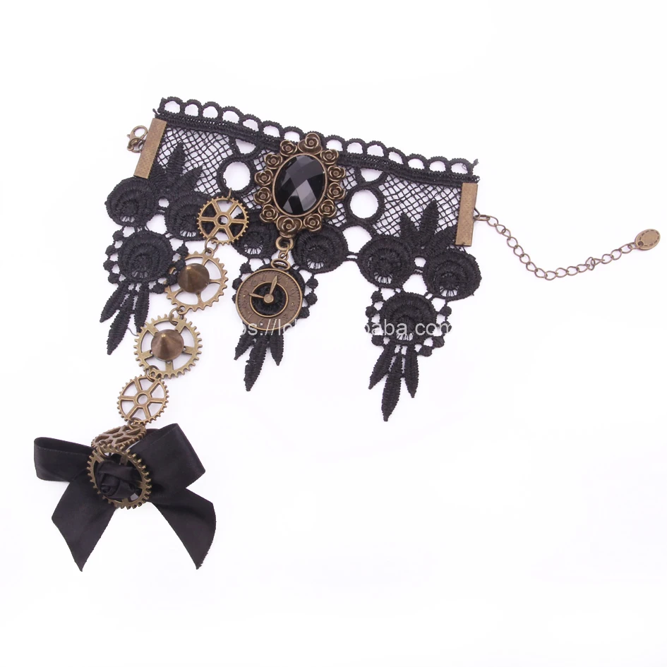 
Steampunk Alloy Gear Vintage Retro Lace Hand Chain Women Gothic Hand Ring Bracelet Finger Chain Ring Bracelet 