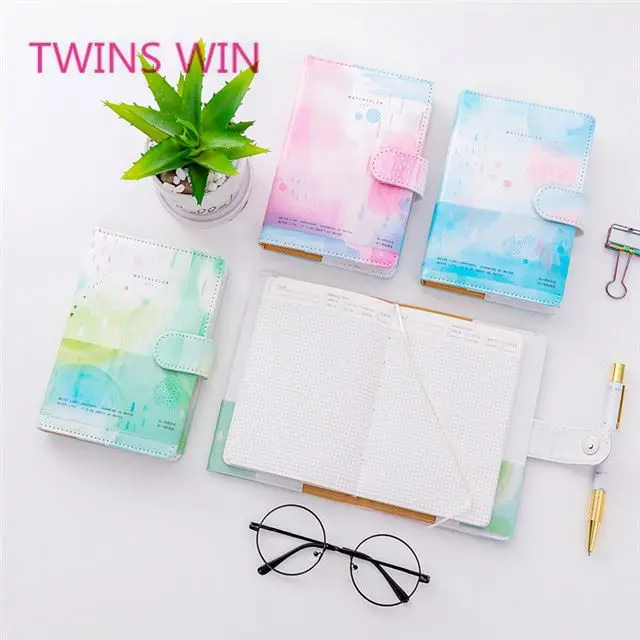 Guatemala 2019 Hot popular wholesale stationery price lists school supplies gift cheap plain paper registers and notebooks 1048