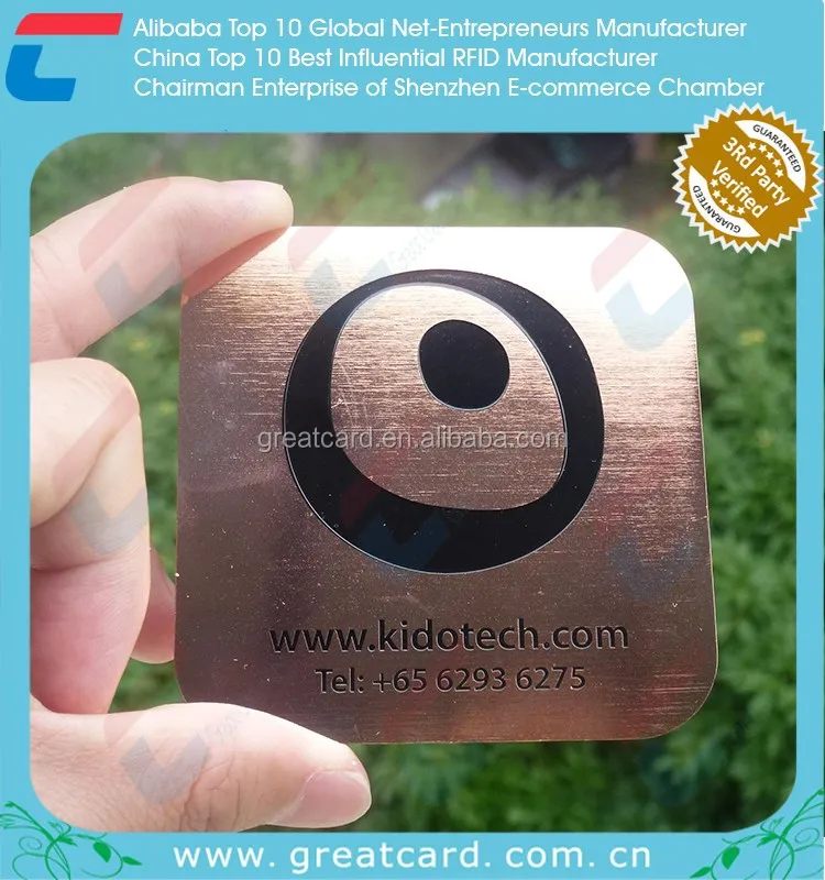 
Customized Special Die Cut Rose Golden Plate Metal Crafts 