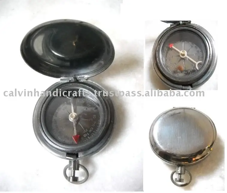 Brass Black antique pocket compass CHCOM052