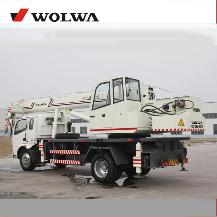telescopic boom truck mounted crane with 10 ton lifting weight for sale