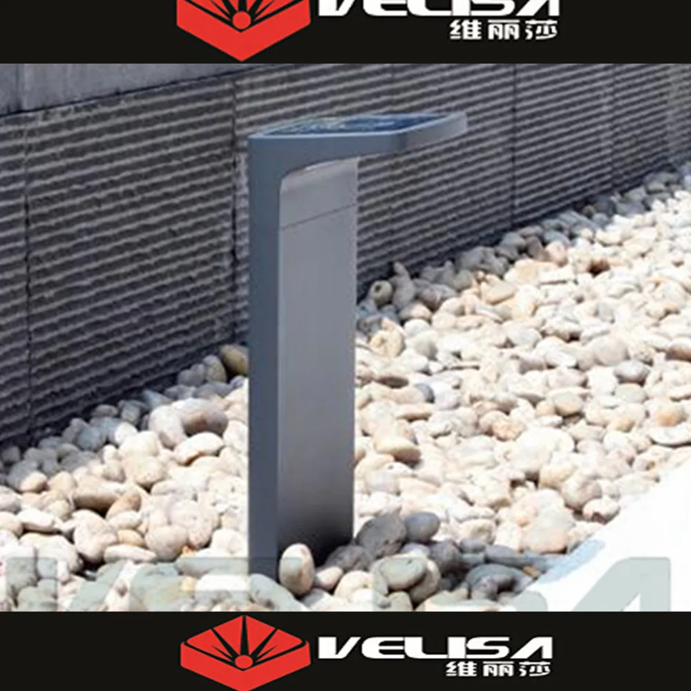 
China Manufactuer 12W Solar Pathway Light Bollard Shape Aluminum Garden Landscape Light LED 