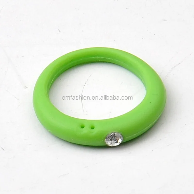 Single Stone Diamond Rubber Silicone Finger Ring Latest Design Colorful Baby Girls Fashion Rings