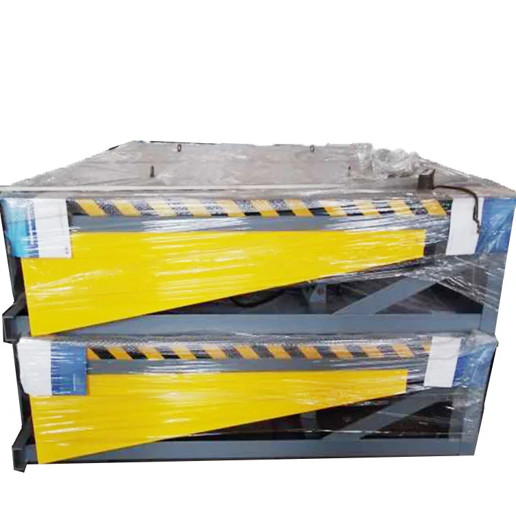 CE loading exterior hydraulic dock leveler