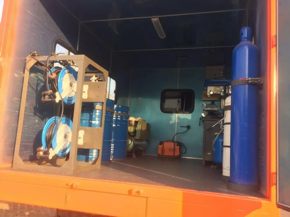 Factory Price China Manufacturer HOWO Mobile Workshop Light Truck Other Trucks on Sale