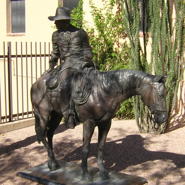 Antique cowboy statue sculpture bronze collectibles ride on horse statues for outdoor decoration
