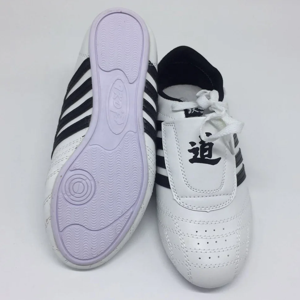 Wholesale PU martial arts taekwondo shoes for training