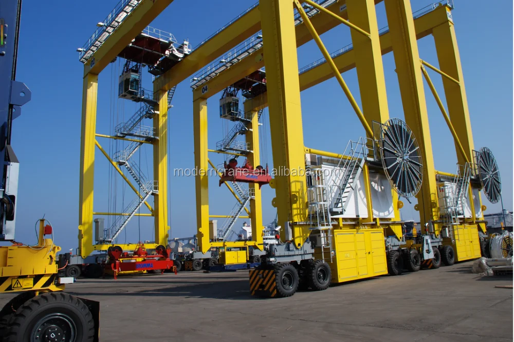 Mobile Rubber Tyre Gantry Crane with Spreader for container lift