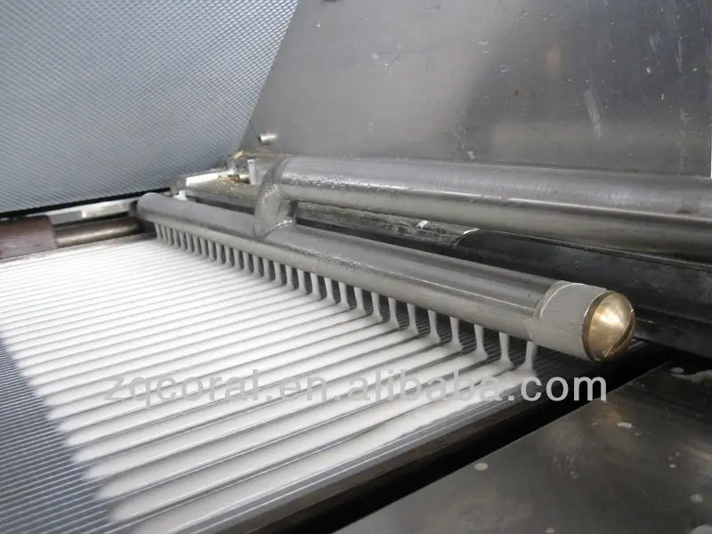 Automatic wafer baking oven