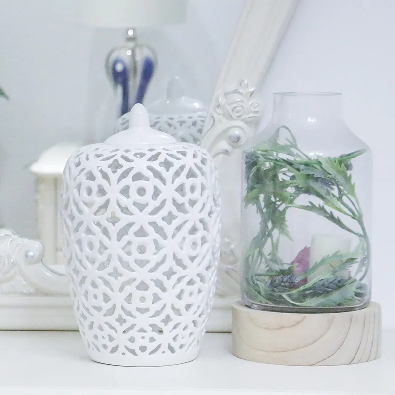 
White hollow winter melon ceramic jar modern home and hotel porcelain ornament 