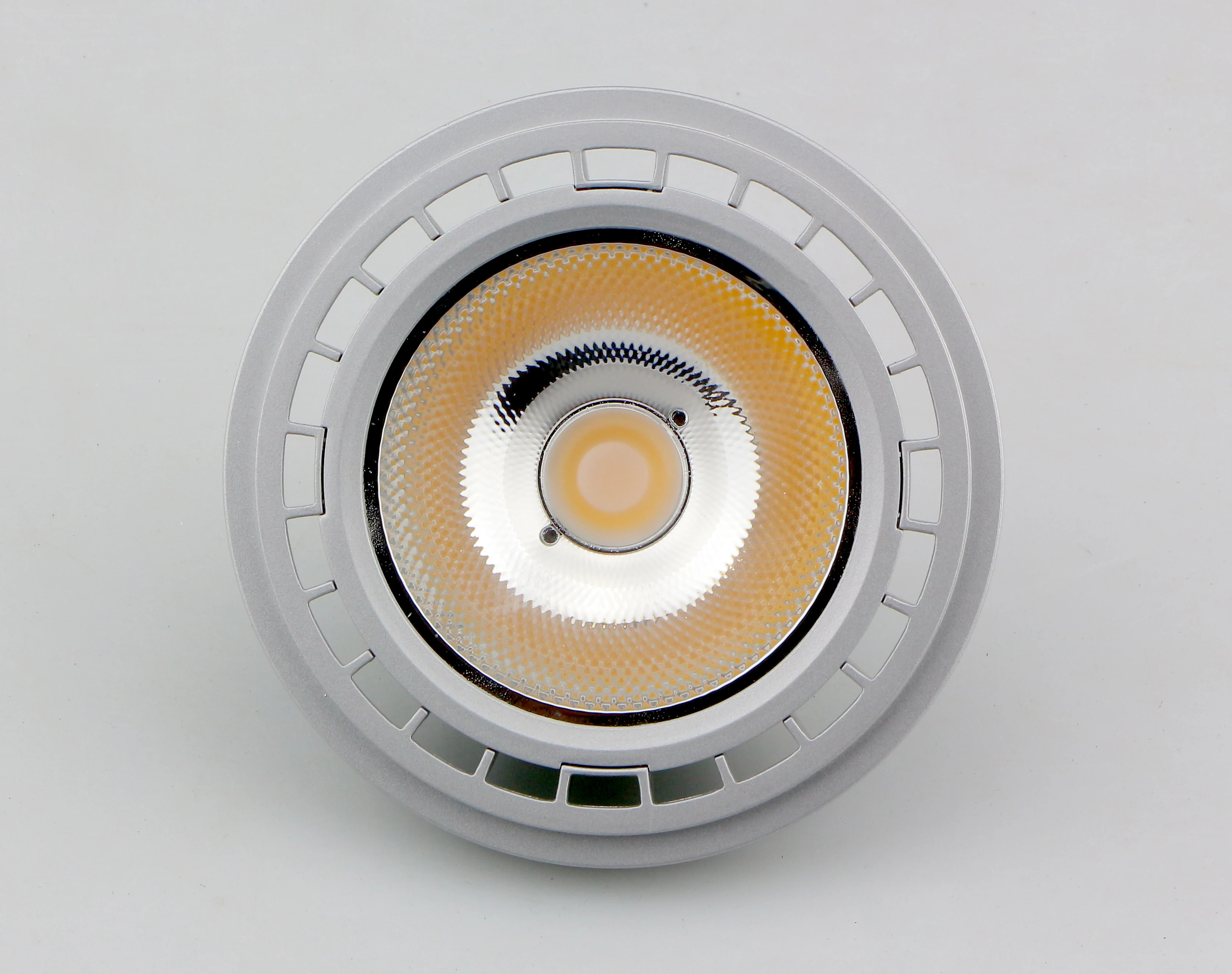 2019 Popular 15W AR111 LED Dimmable Spotlight