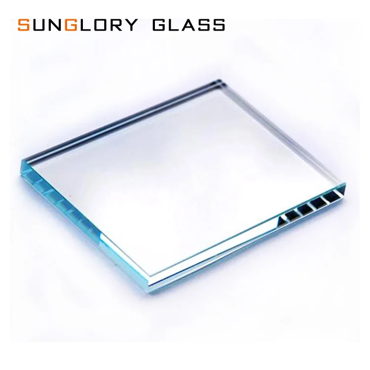 3,2 мм закаленное стекло с низким содержанием железа и высокой передачей