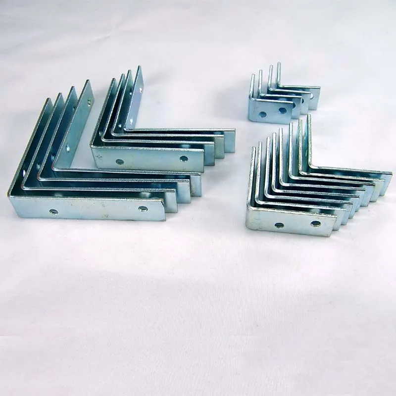 Металлические настенные кронштейны