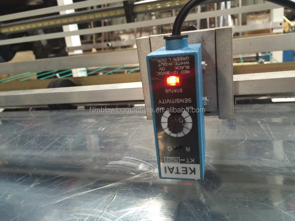 Zhejiang Wenzhou nylon PE HDPE Plastic bag cutting machine