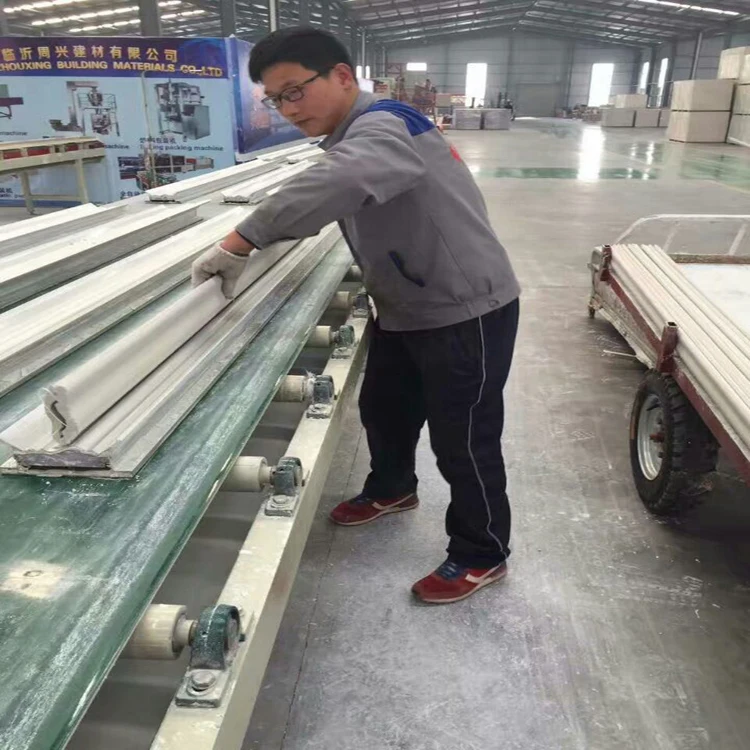Decorative gypsum cornice designs machine/gypsum wall panel/ wall cornice moulding machine