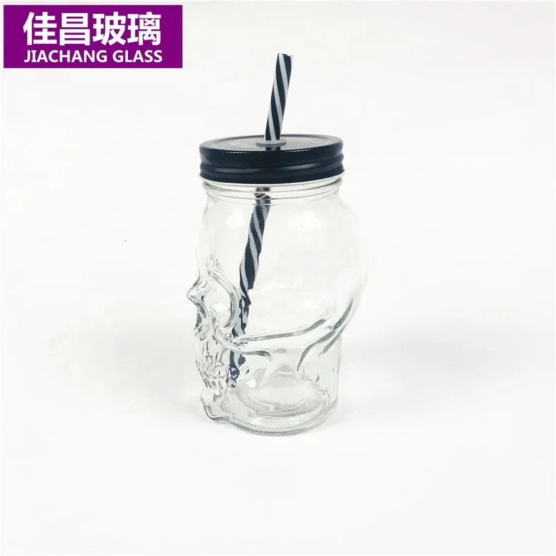 High Quality Skull Shaped Glass Mason Jar 15 oz with Lid and Straw Drink Cup