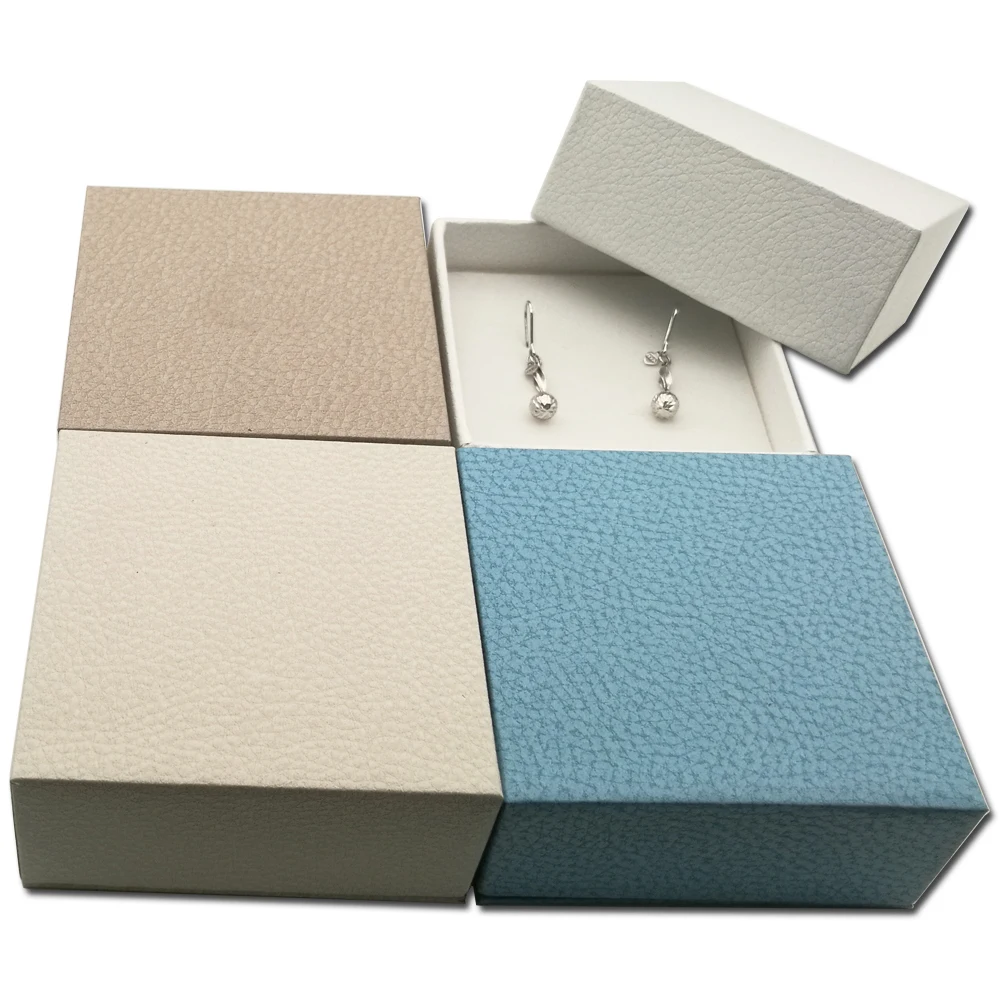 Wholesale gift jewelry box custom holder card earring packaging