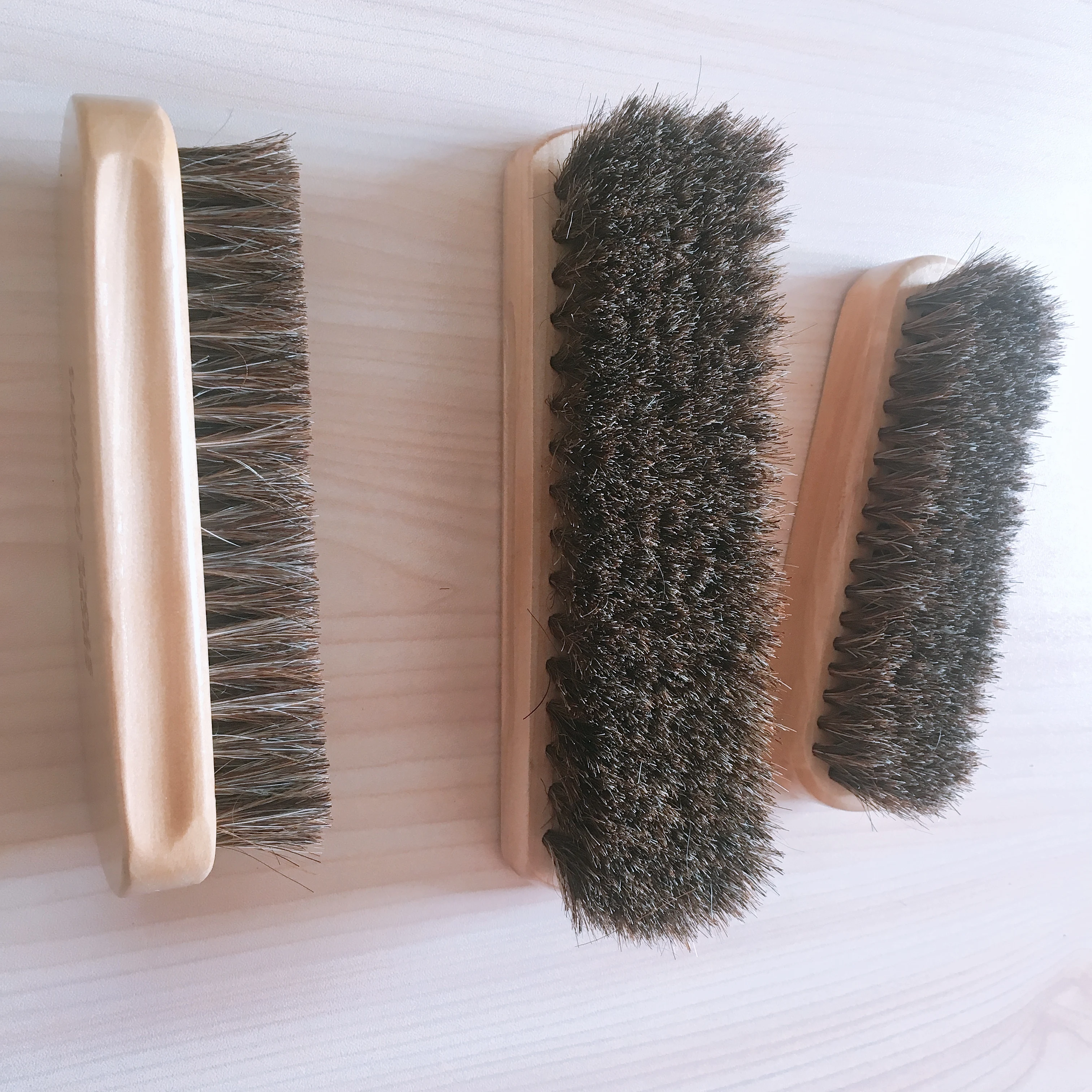 customized pp bristles/horse hair wood handle large shoe clean brush car carpet washing brushes