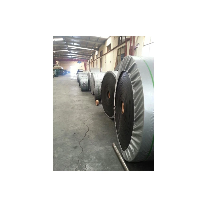 Heavy duty fire resistant rubber flat conveyor belt