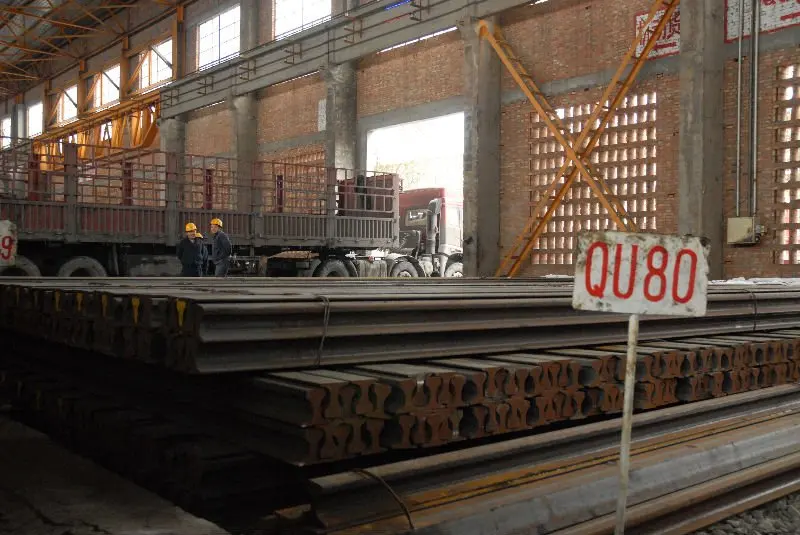 U71Mn Chinese Standard Steel Rail QU80 Crane Rail