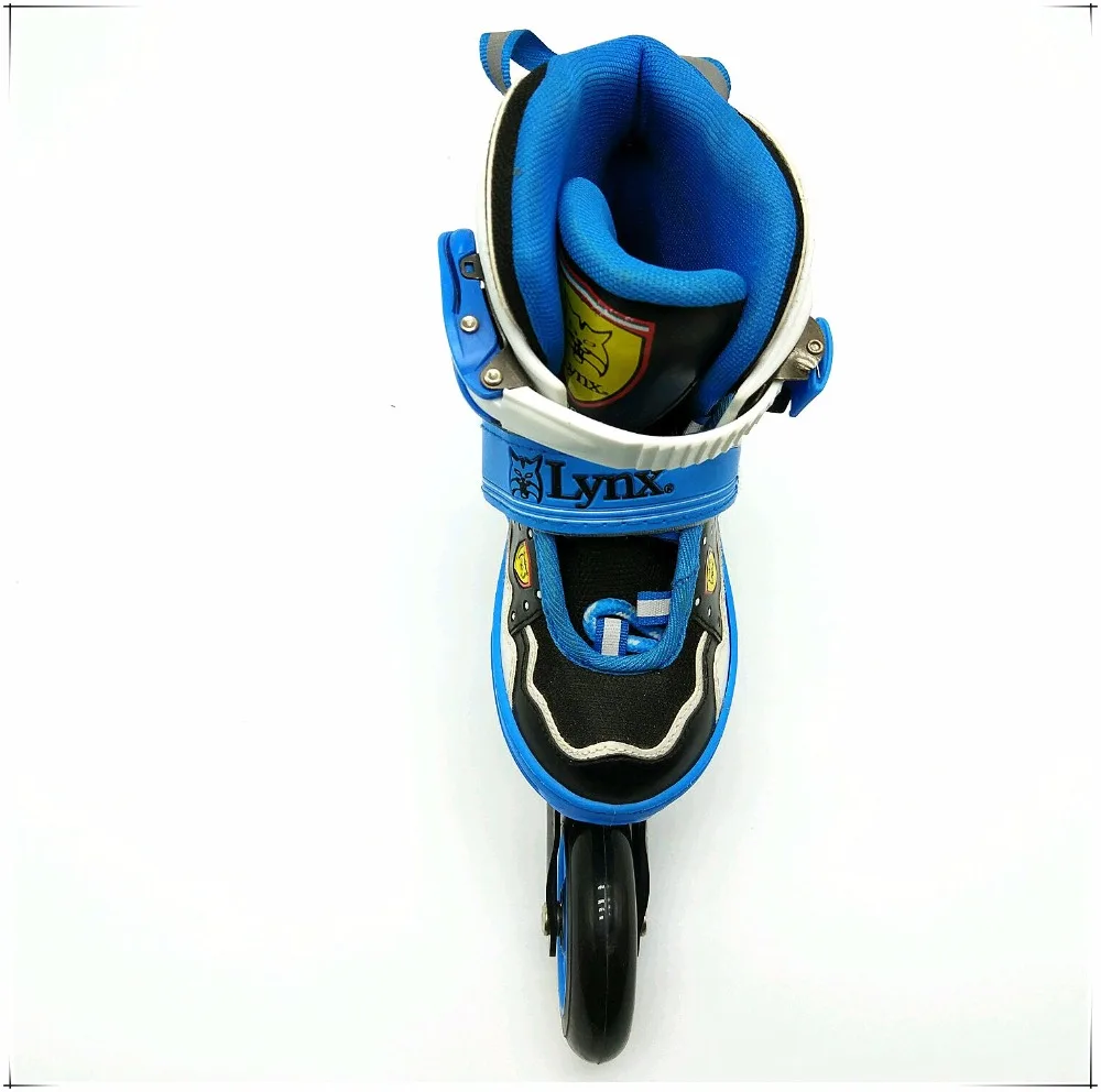 2022 inline skating wheels wholesale led flash 3 wheel adjustable kids roller skate shoes