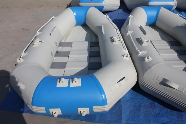 6 Persons Inflatable Rubber Rafting Boat in Rowing