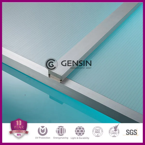 Поликарбонатные листы, многослойная полая конструкция с U-образным замком, крепится, с защитой от УФ-лучей, 100% натуральное поликарбонатное покрытие Lexan/Bayer