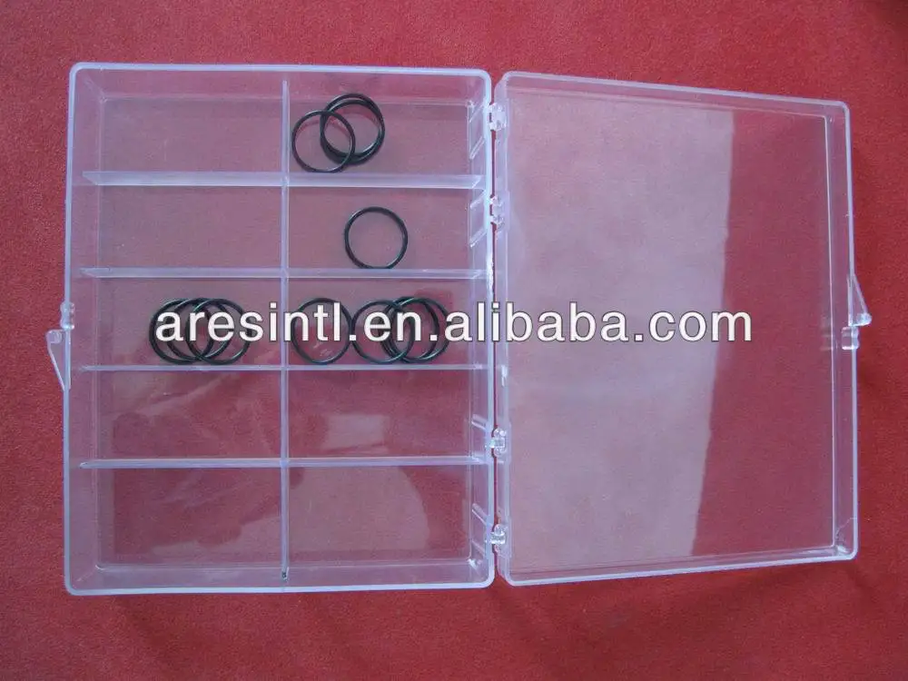clear plastic boxes with dividers