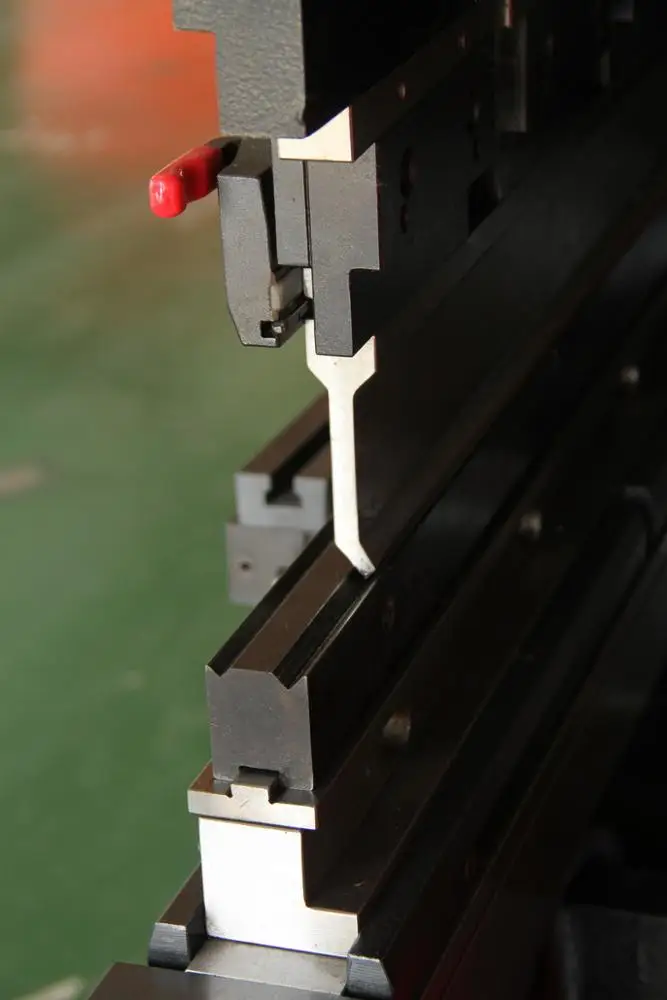 CE ISO9001 trade assurance stainless metal sheet plate bending machine WD67K cnc hydraulic press brake