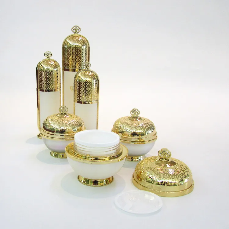 
wholesale China supplier plastic crown shape container 20g 30g 50g acrylic beauty cosmetics cream empty jar 