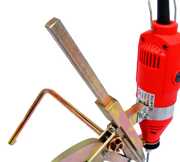 Light Circuit word slot machines, metal edge strip slot machines, manual metal slotting letter machine