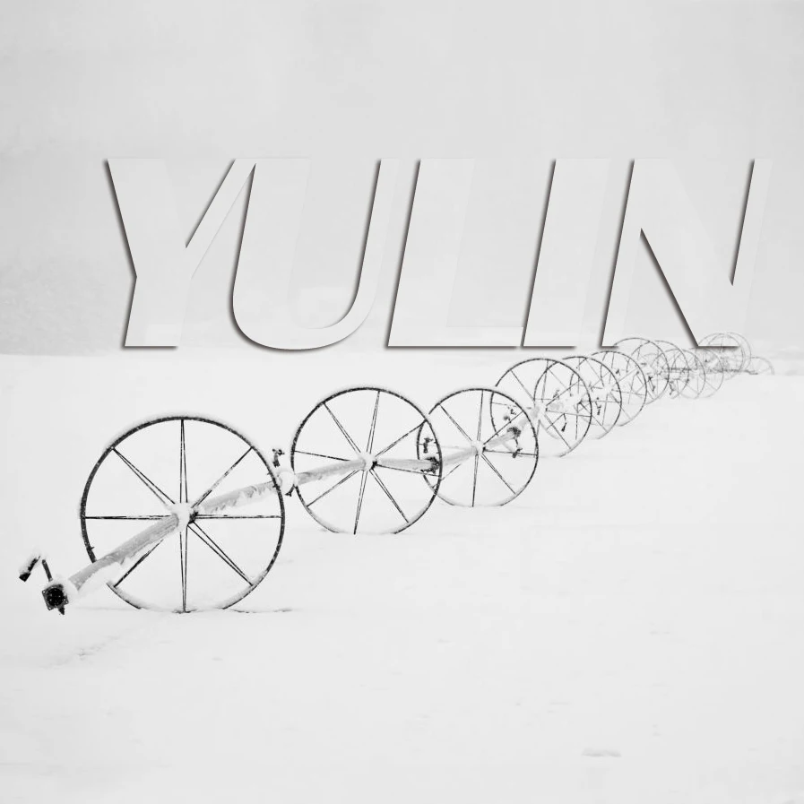 Movable irrigation equipment side roll irrigation equipment