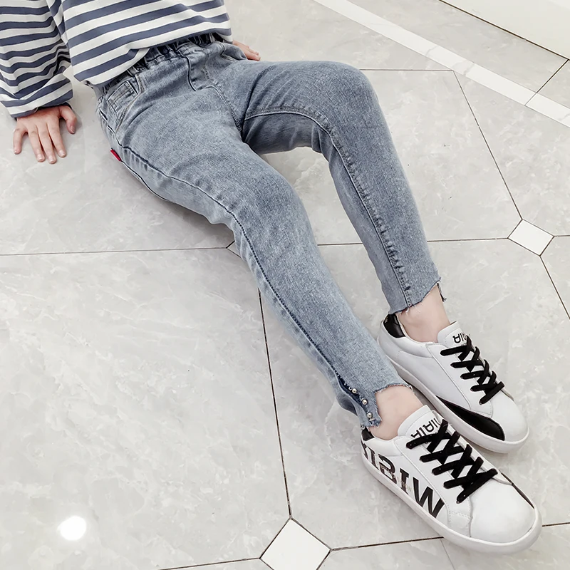  Оптовая цена джинсы для фитнеса девочек со средней талией Детские корейские весенние