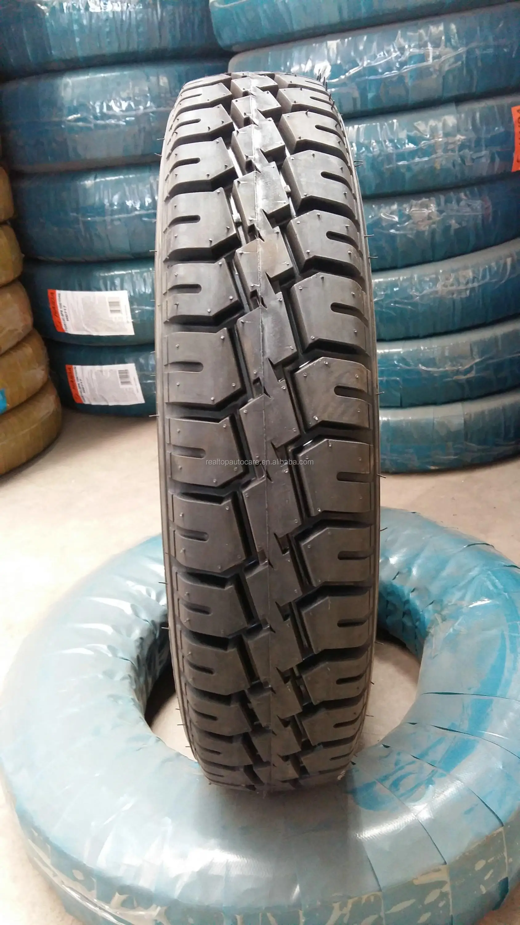 snoway winter car tires, snow tyres 600 17 600/50/22.5 for sale from China