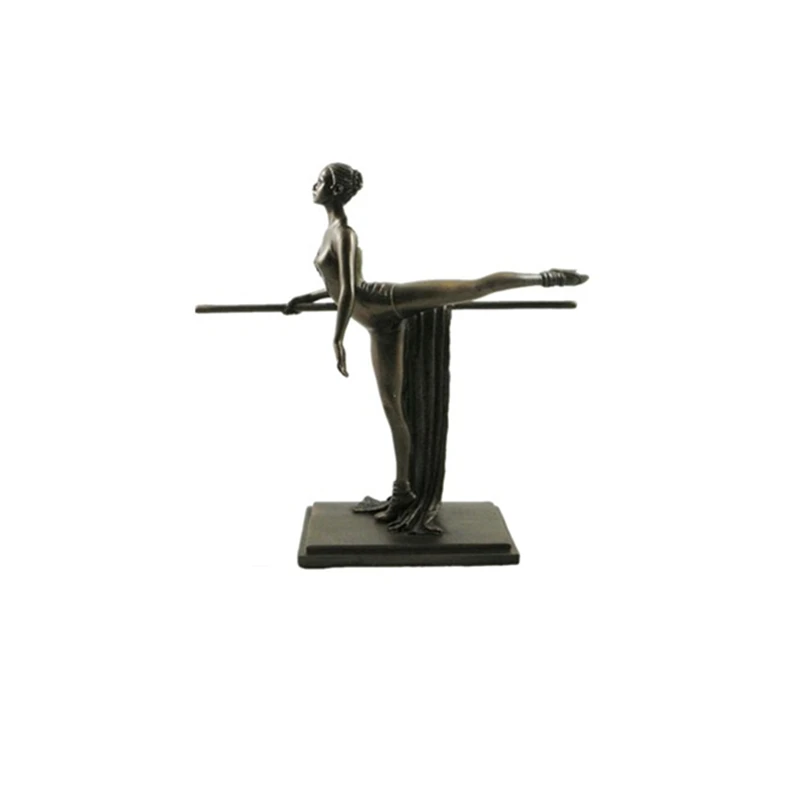 Полирезиновая обнимающая сексуальная фигурка обнаженного мужчины и женщины