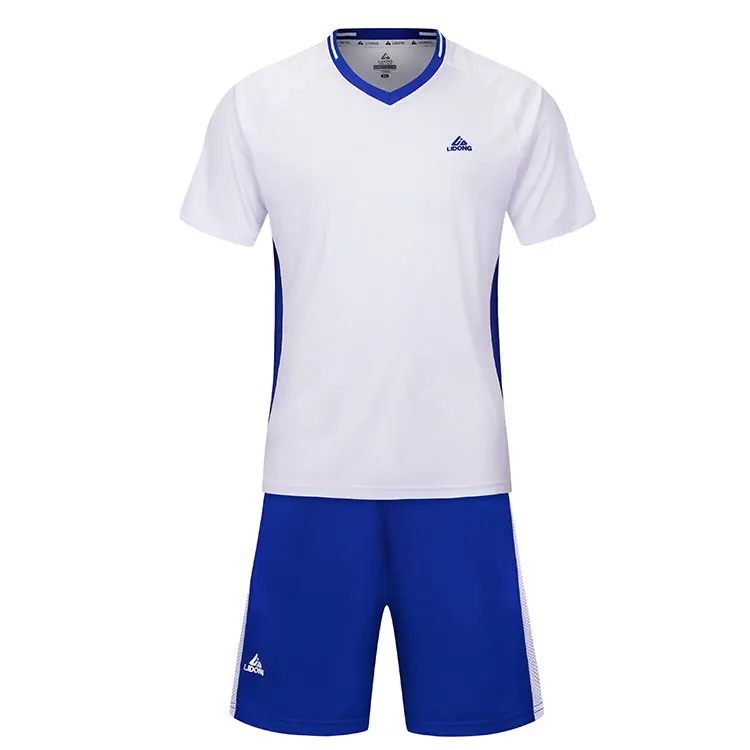 
New Arrival Custom Design Football Jersey Wholesale Soccer Wear Set 