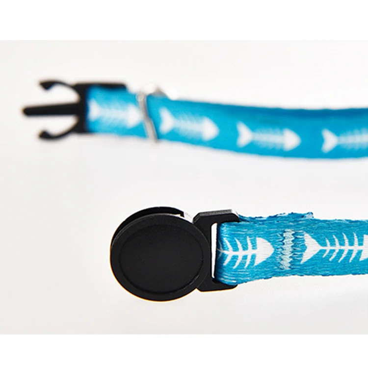 Petstar Various Sizes Cat Shock Safety Neck Collar Safety Buckle With Bell Breakaway Wholesale Cat Collar