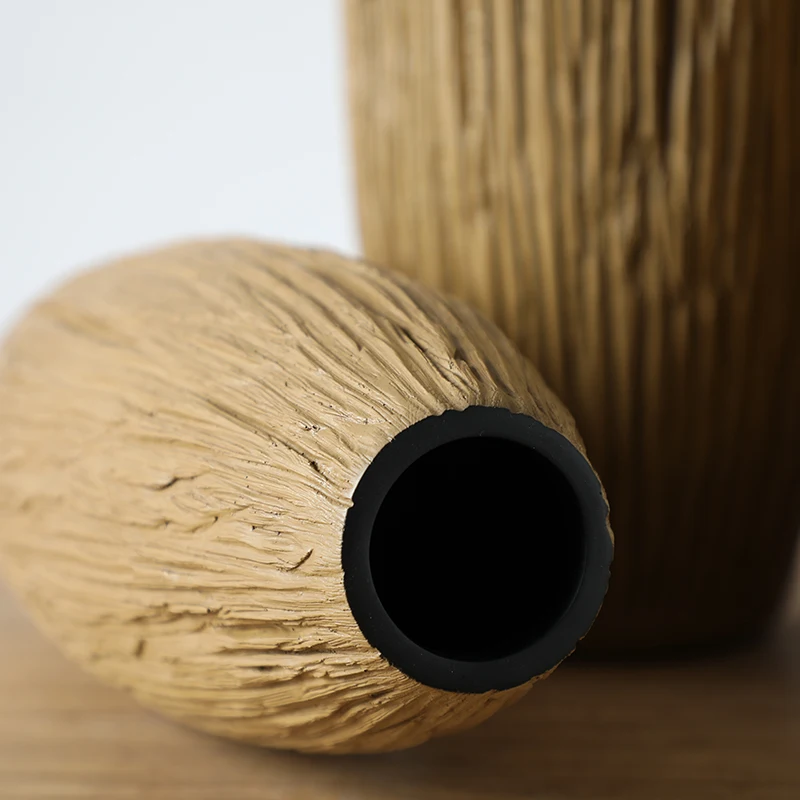 Wholesale Home Decor Innovative Corner Carved Resin Dried Flower Vase