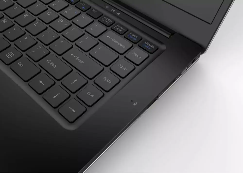 
15.6 inch Game Laptop1920X1080 FHD Intel Core i7 6500U 8GB RAM 500GB HDD NVIDIA 2G Graphics Card Computer Notebook Ultrabook 