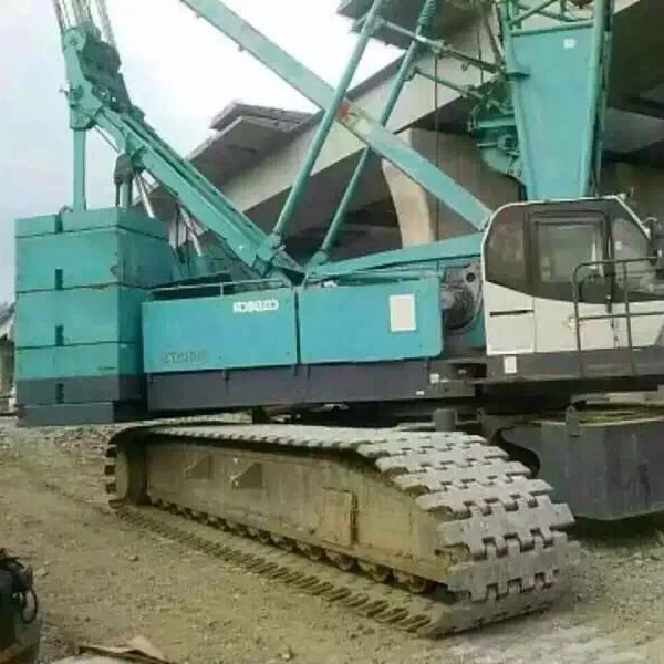 Б/у тяжелый строительный гусеничный кран 250 тонн kobelco модель CKE2500 горячая