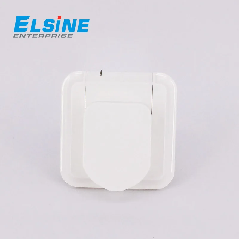 RCCBs incorporated in socket outlets RCD Plug socket  RCD09 IP44  Intertek S CE approved